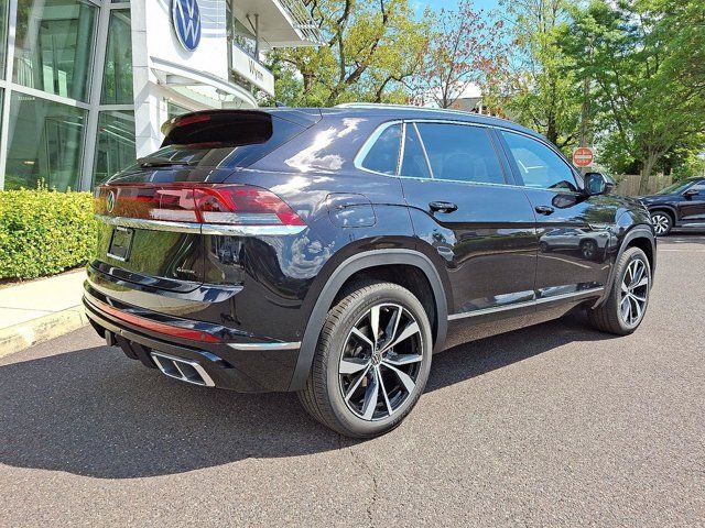 2026 Volkswagen Atlas Cross Sport 2.0T SEL Premium R-Line