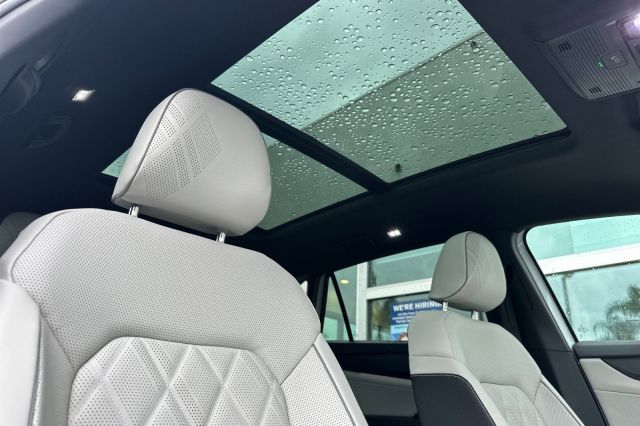 2026 Volkswagen Atlas Cross Sport 2.0T SEL Premium R-Line