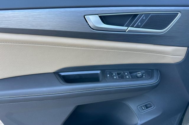 2026 Volkswagen Atlas Cross Sport 2.0T SE w/Technology 2026 Volkswagen Atlas Cross Sport 2.0T SE w/Technology