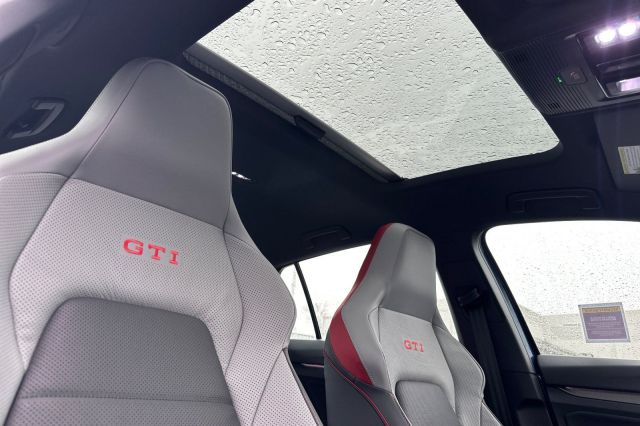 2026 Volkswagen Golf GTI 2.0T SE 2026 Volkswagen Golf GTI 2.0T SE