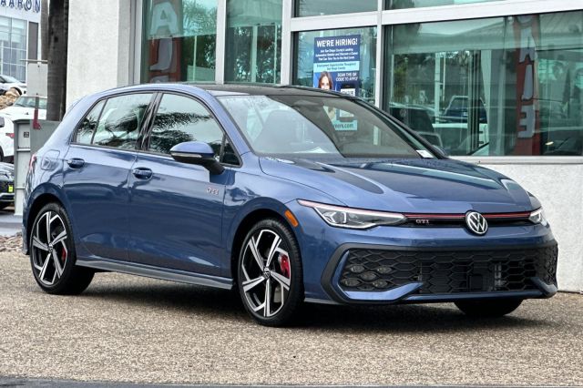 2026 Volkswagen Golf GTI 2.0T SE 2026 Volkswagen Golf GTI 2.0T SE