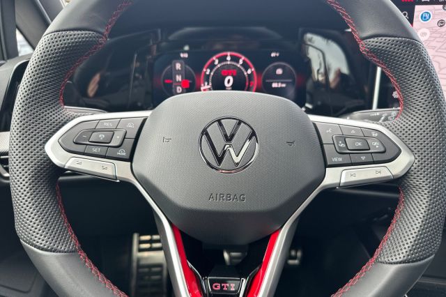 2026 Volkswagen Golf GTI 2.0T SE 2026 Volkswagen Golf GTI 2.0T SE