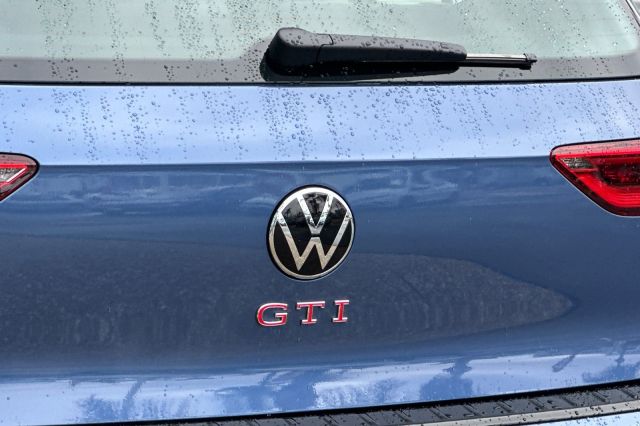 2026 Volkswagen Golf GTI 2.0T SE 2026 Volkswagen Golf GTI 2.0T SE
