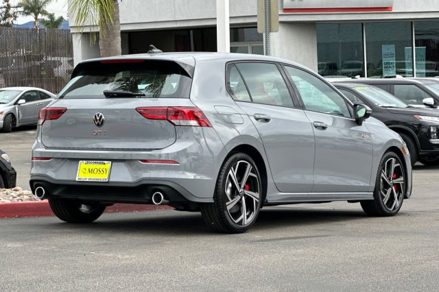 2026 Volkswagen Golf GTI 2.0T SE 2026 Volkswagen Golf GTI 2.0T SE