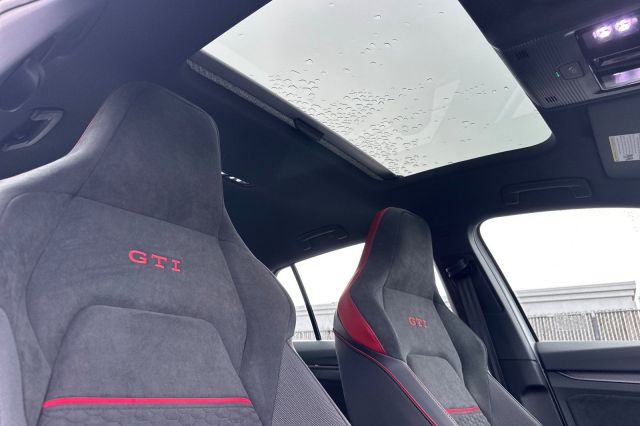 2026 Volkswagen Golf GTI 2.0T SE 2026 Volkswagen Golf GTI 2.0T SE