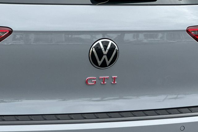2026 Volkswagen Golf GTI 2.0T SE 2026 Volkswagen Golf GTI 2.0T SE