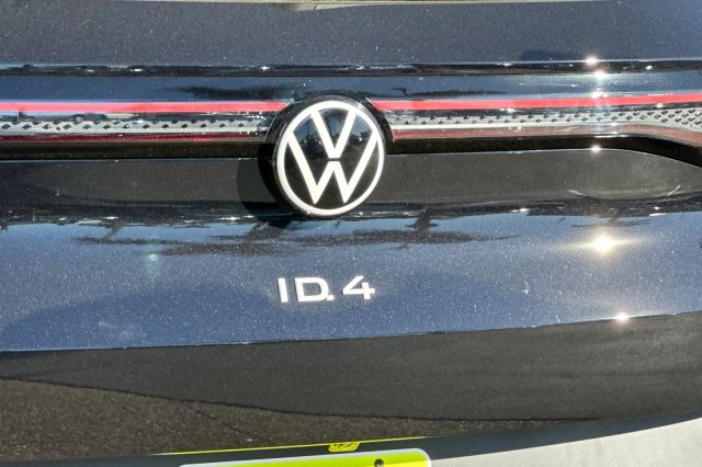 2026 Volkswagen ID.4 Pro