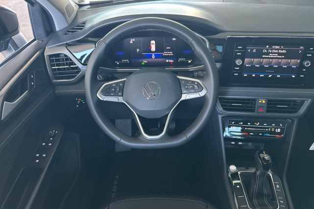 2026 Volkswagen Taos 1.5T SE Black 2026 Volkswagen Taos 1.5T SE Black