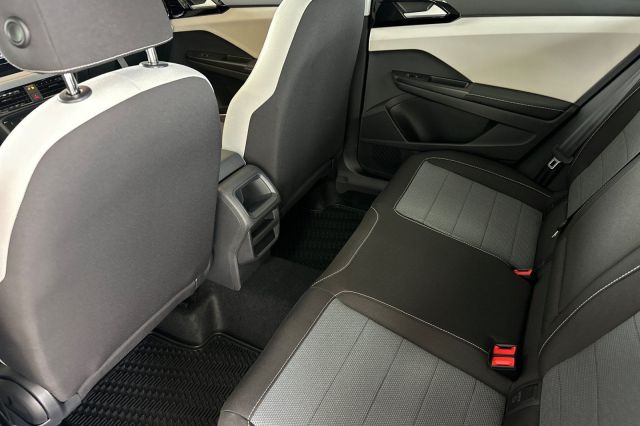 2026 Volkswagen Taos 1.5T S 2026 Volkswagen Taos 1.5T S