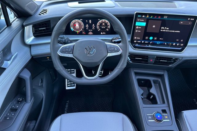 2026 Volkswagen Tiguan 2.0T SE R-Line Black 2026 Volkswagen Tiguan 2.0T SE R-Line Black