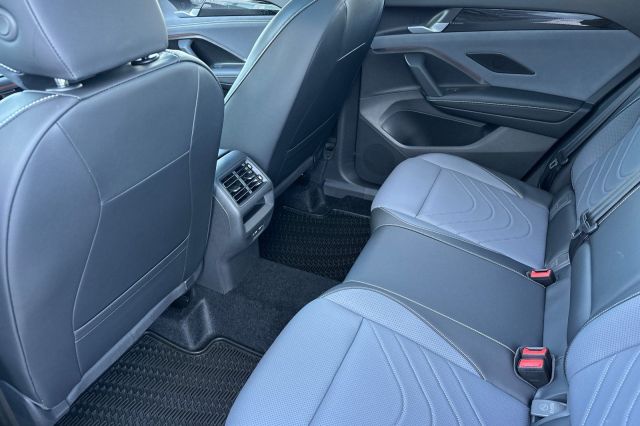 2026 Volkswagen Tiguan 2.0T SE 2026 Volkswagen Tiguan 2.0T SE