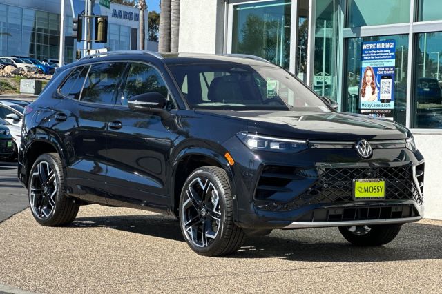 2026 Volkswagen Tiguan 2.0T SEL R-Line Turbo