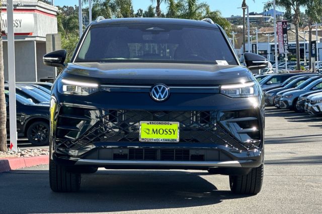 2026 Volkswagen Tiguan 2.0T SEL R-Line Turbo