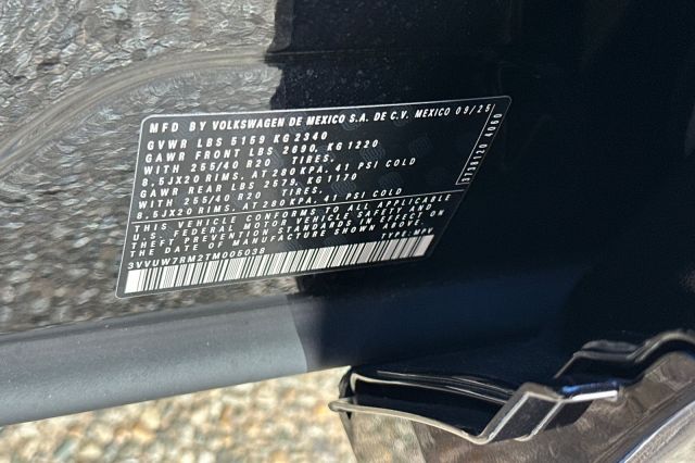 2026 Volkswagen Tiguan 2.0T SEL R-Line Turbo