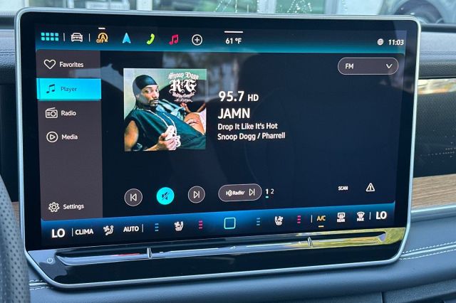 2026 Volkswagen Tiguan 2.0T SEL R-Line 2026 Volkswagen Tiguan 2.0T SEL R-Line