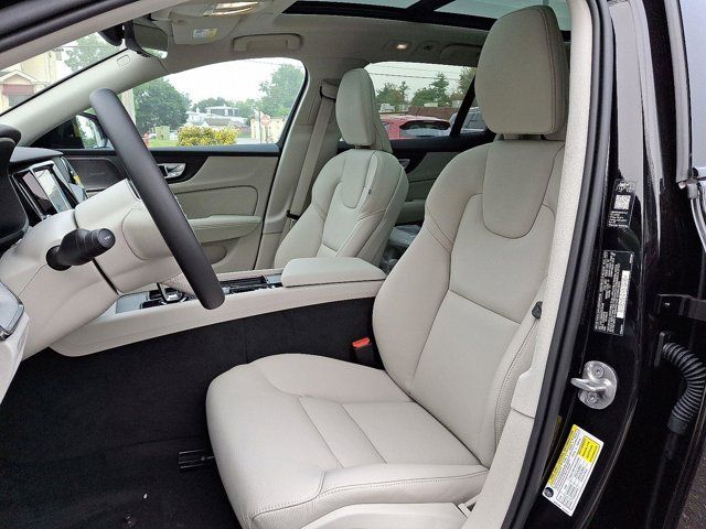 2026 Volvo V60 Cross Country Plus
