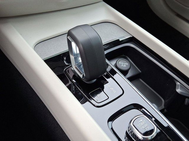2026 Volvo V60 Cross Country Plus