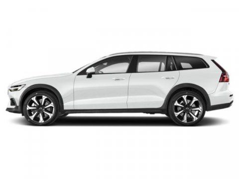 2026 Volvo V60 Cross Country Plus