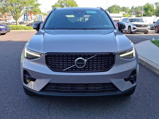 2026 Volvo XC40 Plus