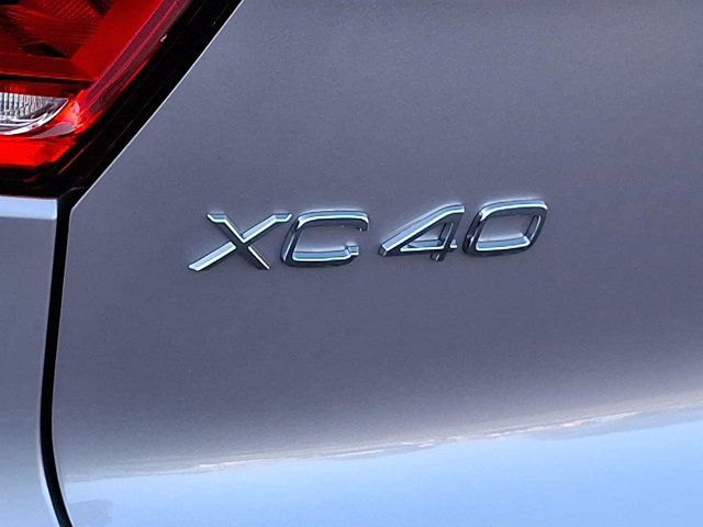 2026 Volvo XC40 Plus