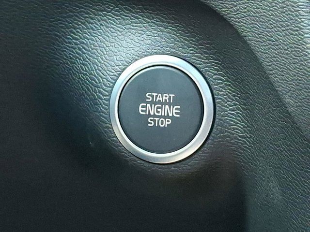 2026 Volvo XC40 Plus