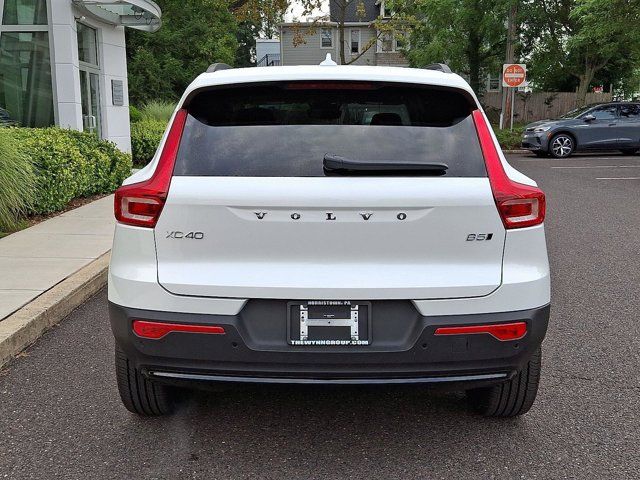 2026 Volvo XC40 Plus