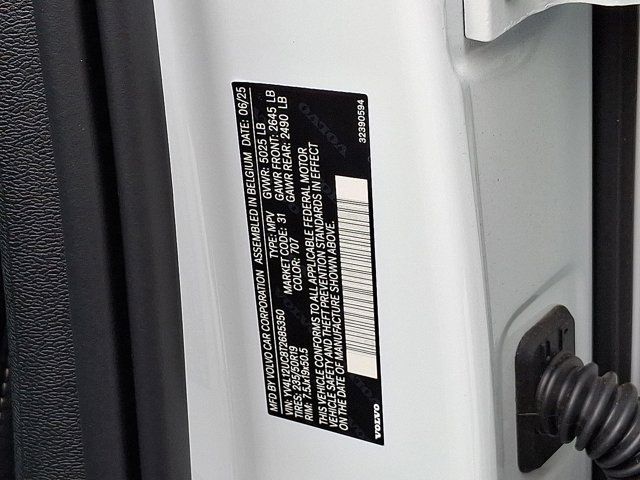 2026 Volvo XC40 Plus