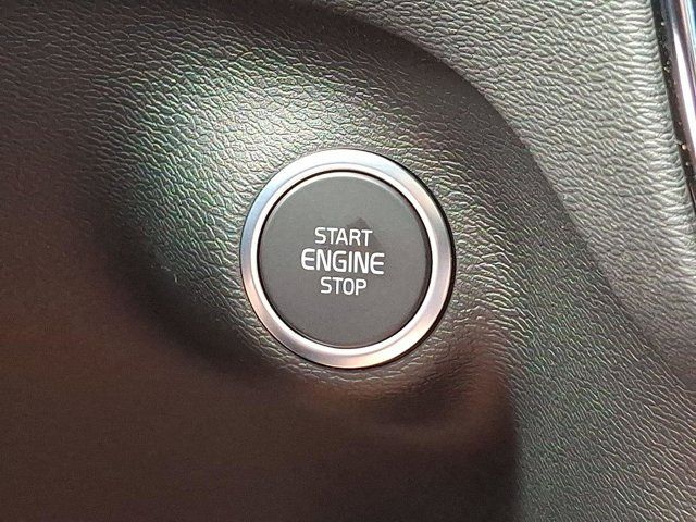 2026 Volvo XC40 Core