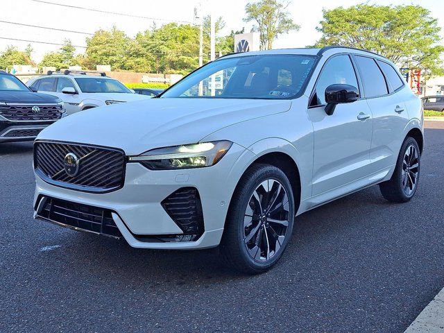 2026 Volvo XC60 Plus