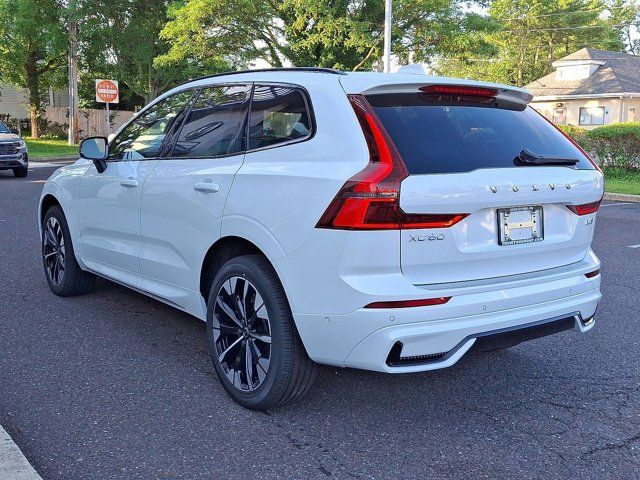 2026 Volvo XC60 Plus