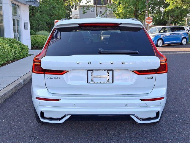 2026 Volvo XC60 Plus