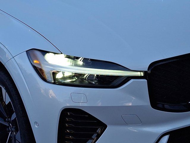 2026 Volvo XC60 Plus