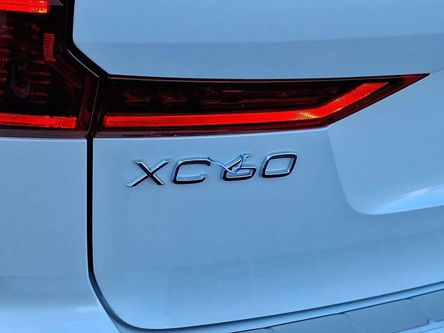 2026 Volvo XC60 Plus