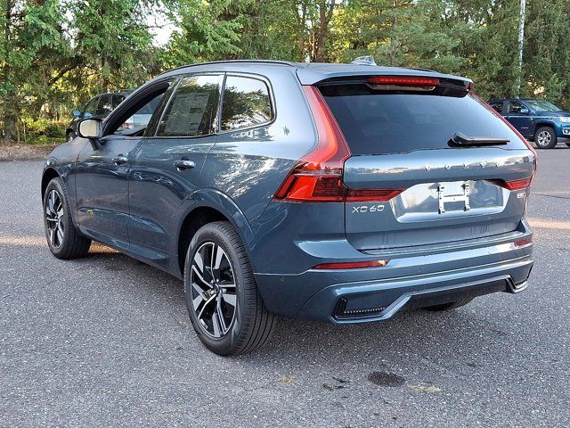2026 Volvo XC60 Plus