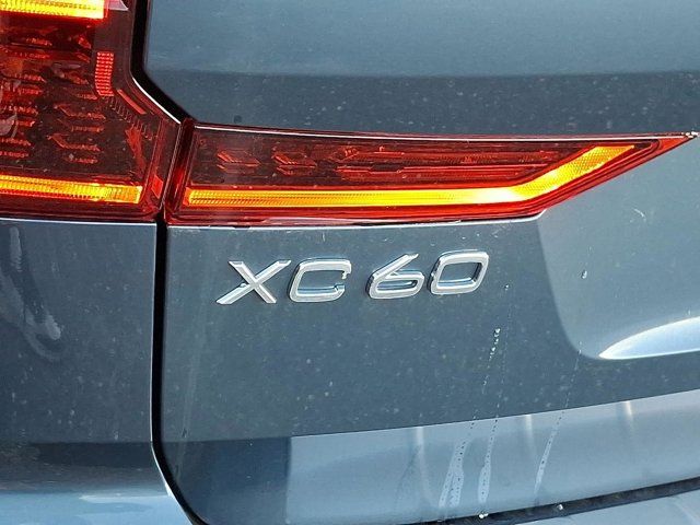 2026 Volvo XC60 Plus