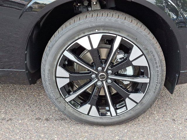 2026 Volvo XC60 Plus