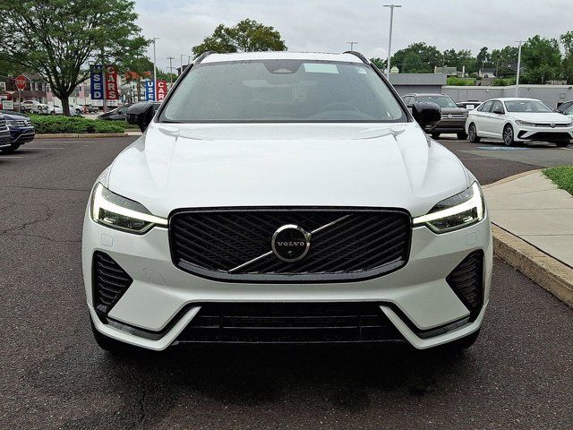 2026 Volvo XC60 Plus