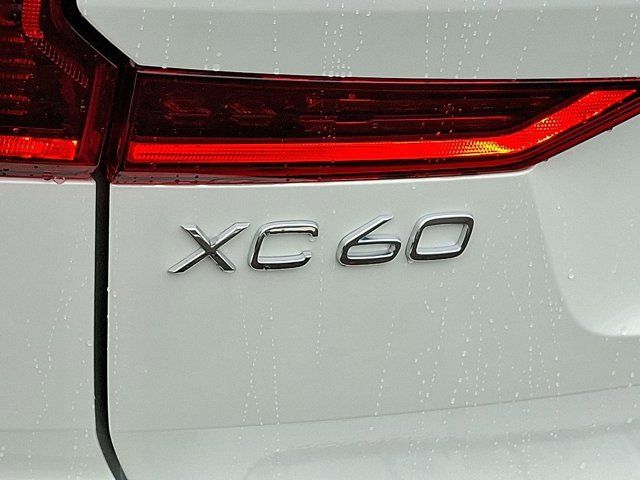2026 Volvo XC60 Plus