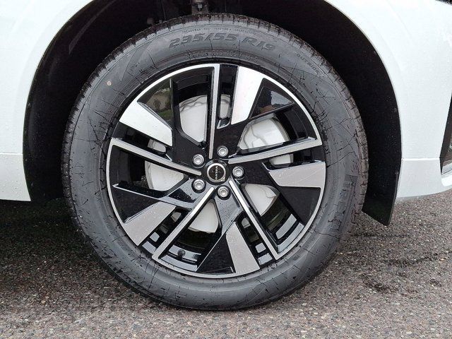 2026 Volvo XC60 Core