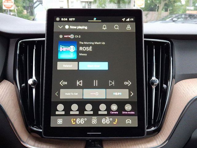 2026 Volvo XC60 Core