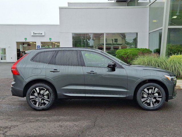 2026 Volvo XC60 Core