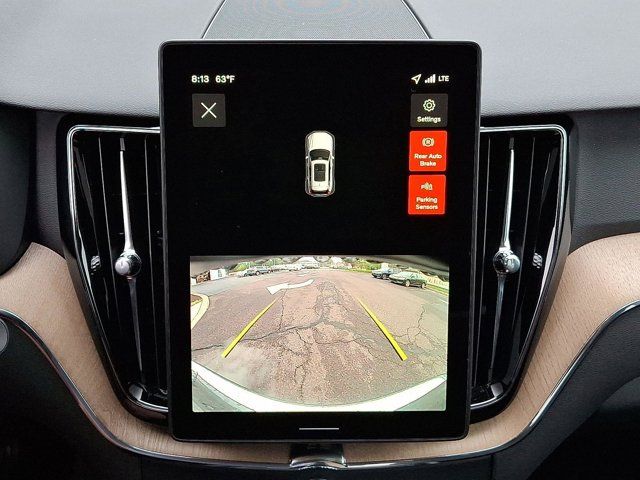 2026 Volvo XC60 Core