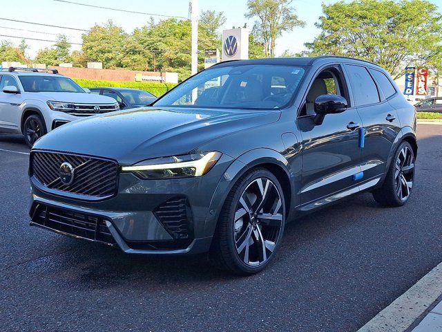 2026 Volvo XC60 Plug-In Hybrid Ultra