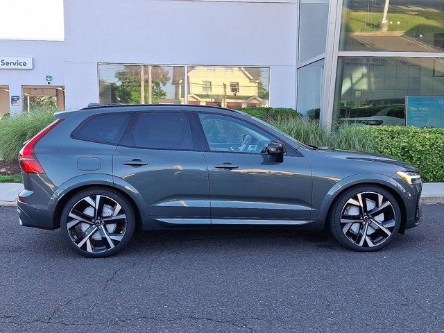 2026 Volvo XC60 Plug-In Hybrid Ultra