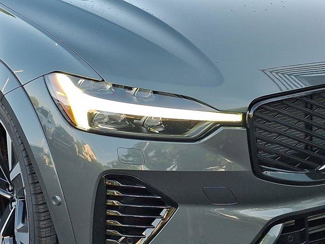 2026 Volvo XC60 Plug-In Hybrid Ultra