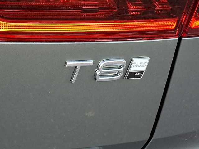 2026 Volvo XC60 Plug-In Hybrid Ultra
