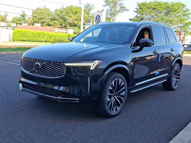 2026 Volvo XC90 Plus