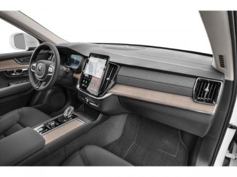 2026 Volvo XC90 Plus