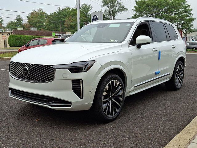 2026 Volvo XC90 Plus