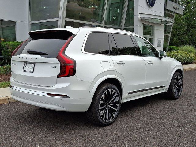2026 Volvo XC90 Plus